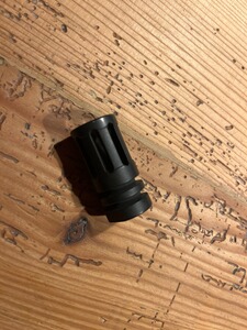 BRN AR-15 A2 .22‑Kaliber Mündungsfeuerdämpfer, 1/2"-28 Gewinde