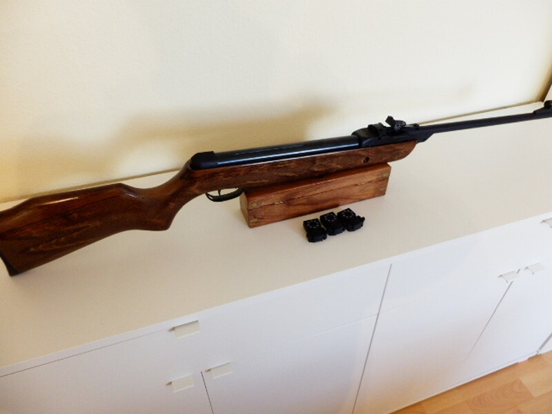 8- Schuss-Knicklauf Luftgewehr GAMO MULTISHOT mit 3 Zusatzmagazinen