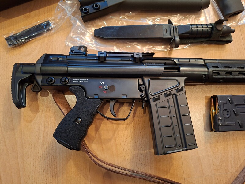 Heckler & Koch G3 Softair-Gewehr Kaliber 6 mm BB Gas Blowback Fallschirmjägerausführung mit Bajonett