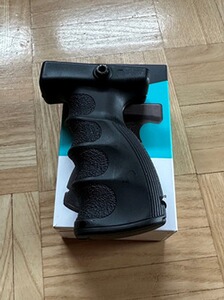 F.A.B.Defense AG-44S Vordergriff schwarz neu