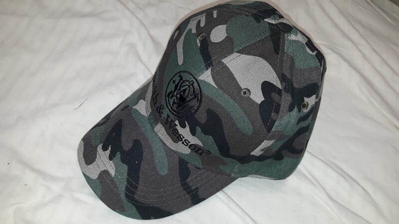 Base Cap Kappe Mütze Camo Smith & Wesson