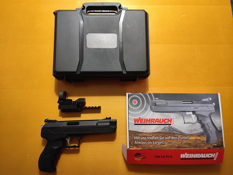 Weihrauch HW 40 PCA + Red Dot & Schiene, Koffer & Originalkarton, kaum gebraucht.