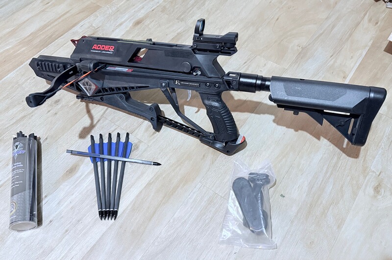 Taktische Repetierarmbrust Cobra Adder