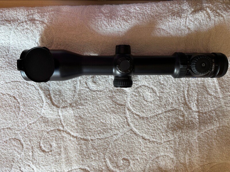 Zeiss Zielfernrohr V8 1,8-14x50 ZM
