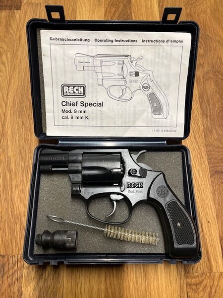 Reck 9mm Revolver Platz