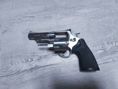Smith & Wesson Revolver mod 629, 44 Magnum 4"