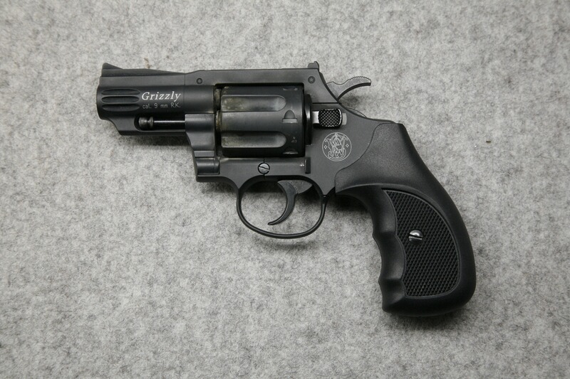Schreckschussrevolver Smith & Wesson Grizzly, Kaliber 9 mm R Knall
