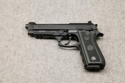 Pistole Taurus PT 92 AF, Kaliber 9 mm Luger