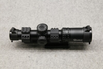 Zielfernrohr Firefield Rapidstrike 1-4x24 SFP im Set mit Firefield Mini-Leuchtpunktvisier