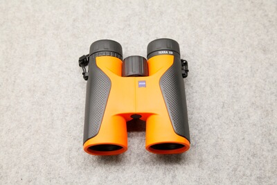 Fernglas Zeiss Terra ED 8x42 Orange *Start 22.08.2026 - 12 Uhr*