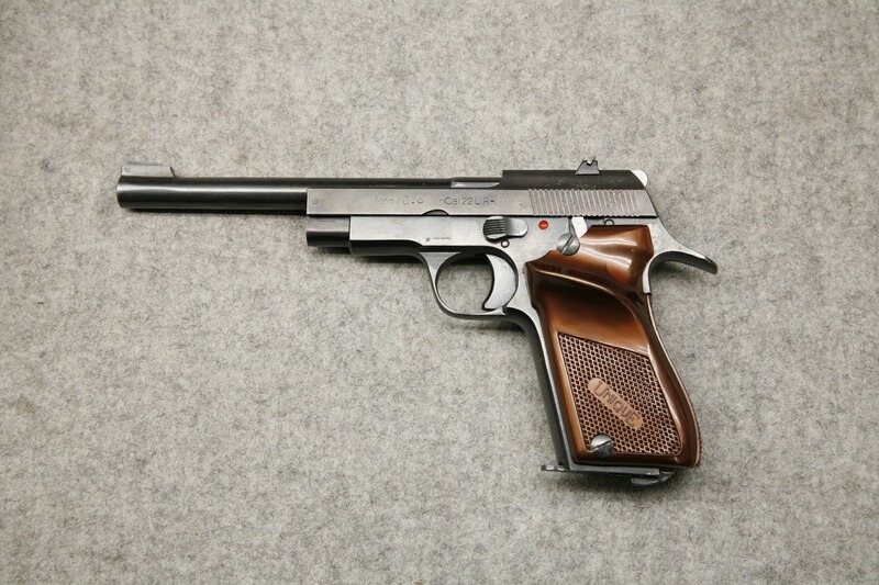 Pistole Unique Modell D6, Kaliber .22 lfB (.22 lr) *Start 13.03.2026 - 12 Uhr*