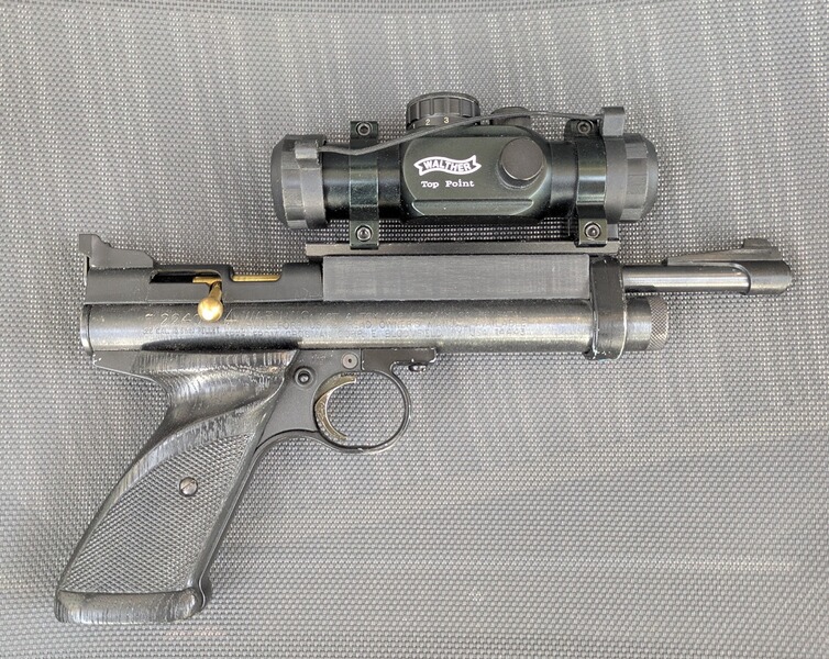 Crosman 2240 mit Red Dot