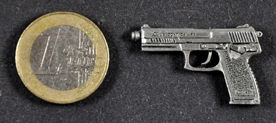 H&K SOCOM Pistole als Metall-Anstecker