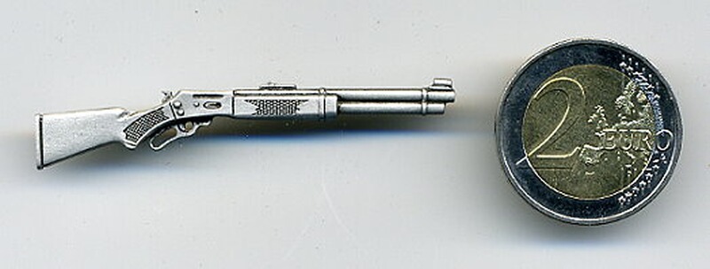 Marlin Unterhebel Gewehr als Metall-Anstecker