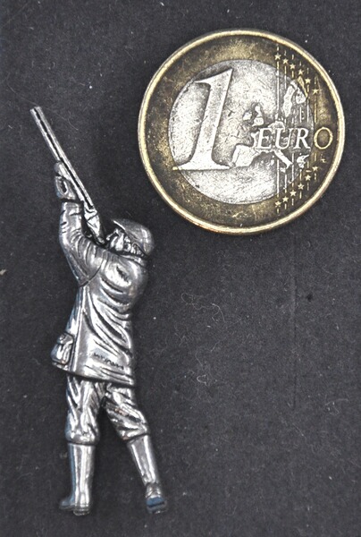 Jäger als Anstecker / Pin