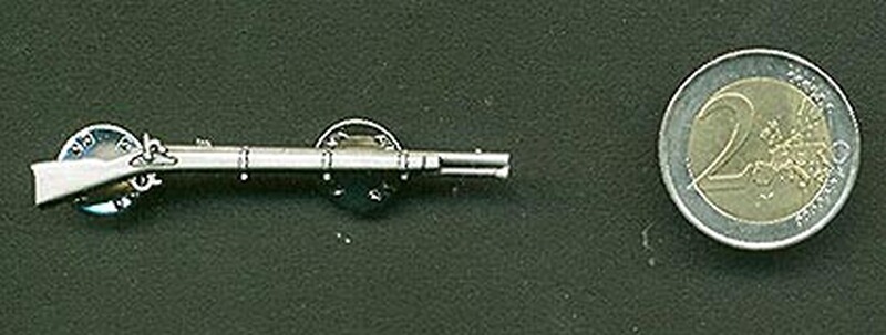 Vorderlader-Muskete als Metall-Anstecker