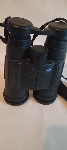 Zeiss Fernglas 10 x 56 mit Entfernungsmesser, Victory