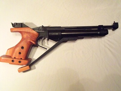 Luftpistole Baikal IZH-46