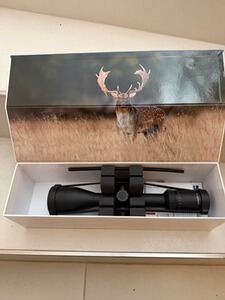 Zeiss Zielfernrohr Conquest V6 mit Schiene 2-12X50 M