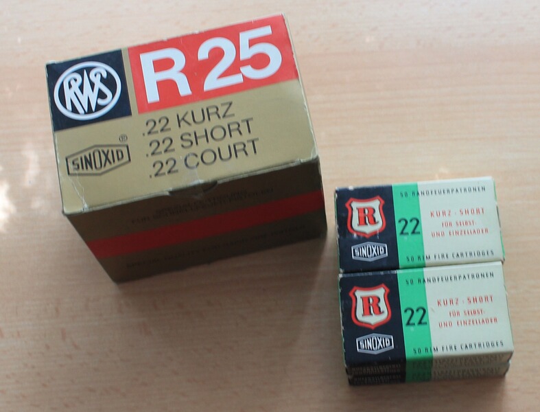 700 Patronen RWS Kal. .22kurz