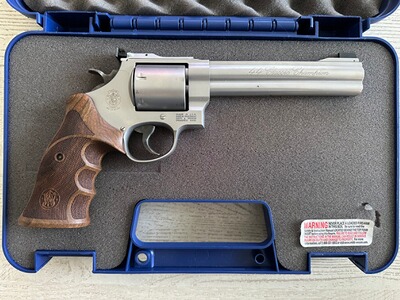 Revolver Smith & Wesson 629-6 Classic Champion Kaliber .44 Magnum