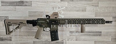 Neuware vom Fachhandel - Schmeisser AR15 M5FL Sondermodell MAGPUL 16,75" OD Green .223Rem mit Optik