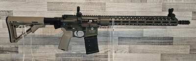 Neuware vom Fachhandel - Schmeisser AR15 M5FL Sondermodell MAGPUL 16,75" OD Green .223Rem