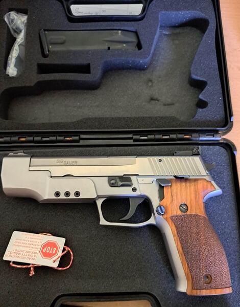 SIG SAUER P226 S