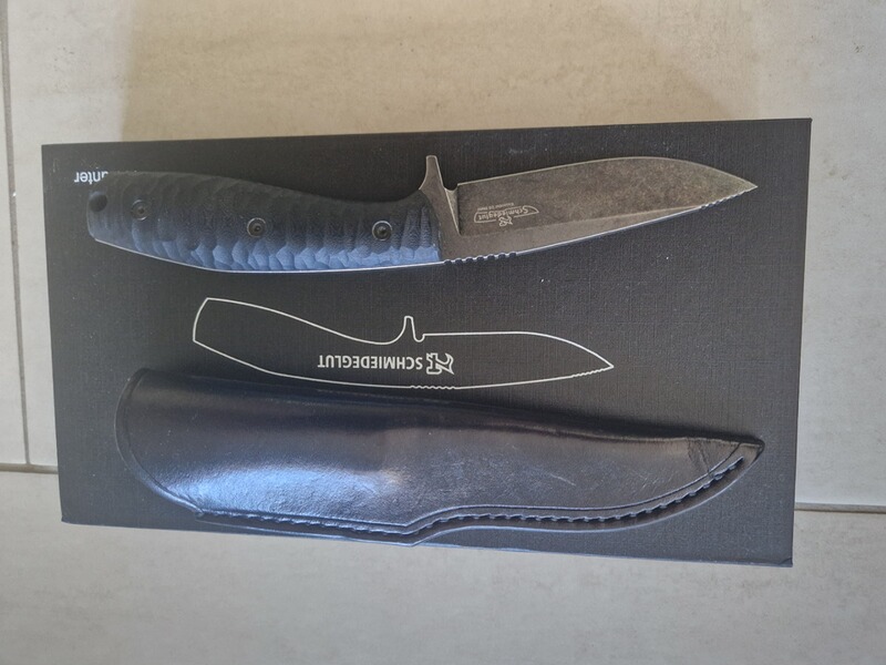 X-Hunter Essential (D2 / G10 schwarz / Lederscheide schwarz)