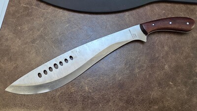 Machete Bolo Haumesser gebogenes Holzheft inkl. Nylonscheide