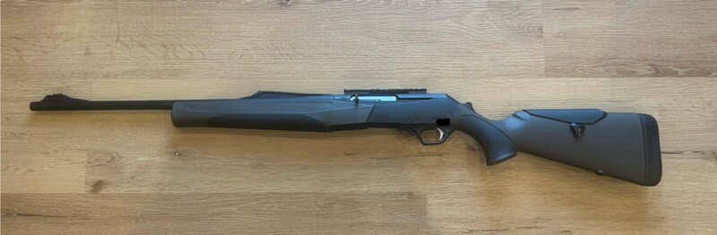 Browning Bar MK3 COMPOSITE ADJUSTABLE HC links .30-06 SPR. mit Ersatzmagazin und Montage