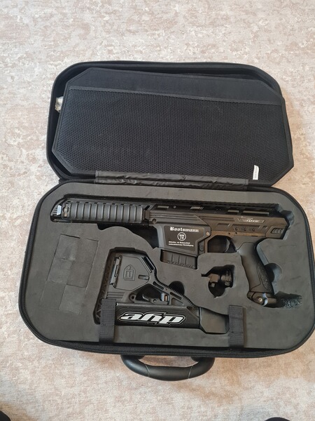 Dye Assault Matrix schwarz (Set)