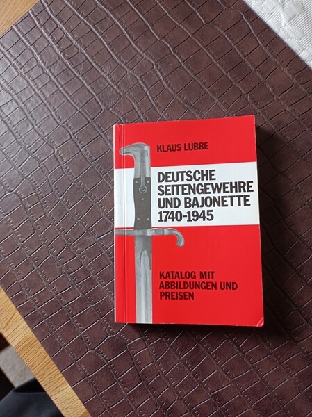 Deutsche Seitengewehre und Bajonette