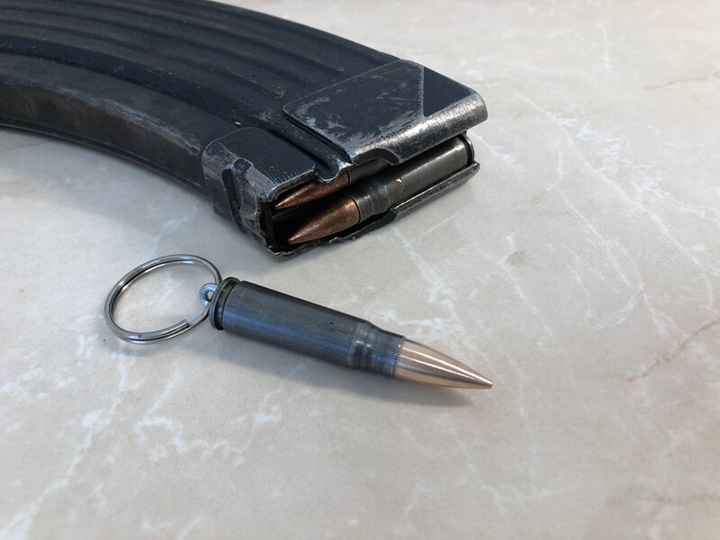 ••• Schlüsselanhänger Patrone 7,62x39 mm AK 47 •••