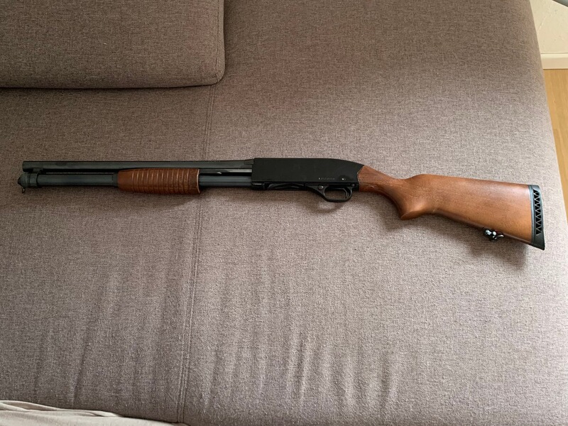 Vorderschaftrepitierer Winchester Defender