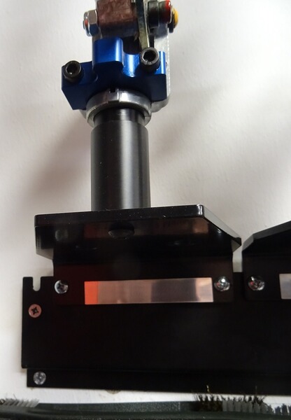 Dillon Pulverfüller-Halter von Inline Fabrication/USA
