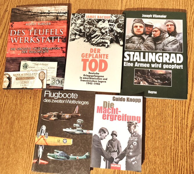 Bücher 2 Weltkrieg , 5 Stück , siehe Bilder und Text