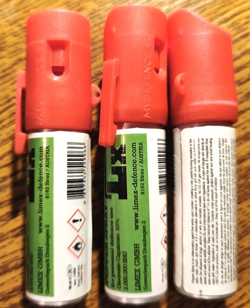 Pfefferspray 3 Dosen je 10 ml , Tierabwehrmittel , Selbstrverteidigung