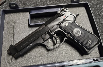 Ikonischer Klassiker: Beretta 92 FS – 9mm Luger – Sehr guter Zustand mit 2 Visieren
