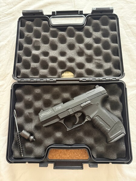 UMAREX Walther P99 BLK 9 mm P.A.K. 15R