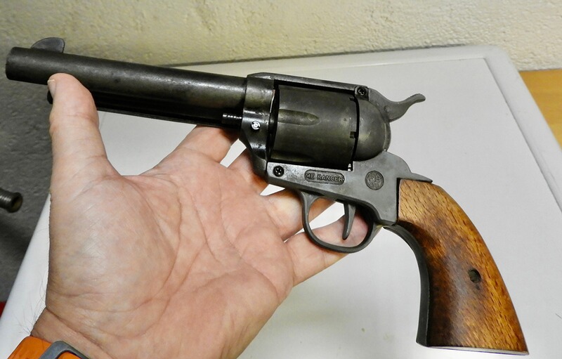 Revolver Single Action Kaliber 9mm R