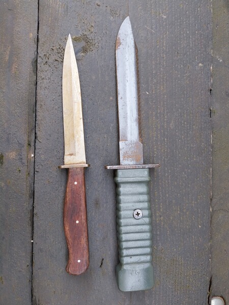 2 kampfmesser ohne Scheide