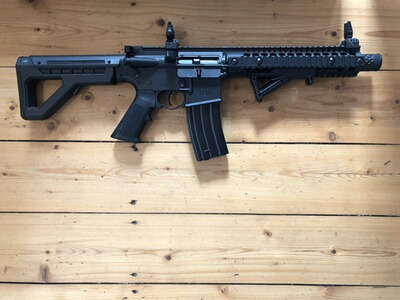 4,5 mm Stahl-BB Blow-Back CO2-Gewehr Crosman - Panther Arms DPMS