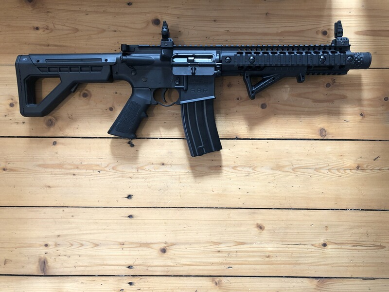 4,5 mm Stahl-BB Blow-Back CO2-Gewehr Crosman - Panther Arms DPMS