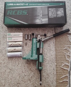 RCBS Lube-A-Matic-2 + Extras gebraucht aber neuwertig