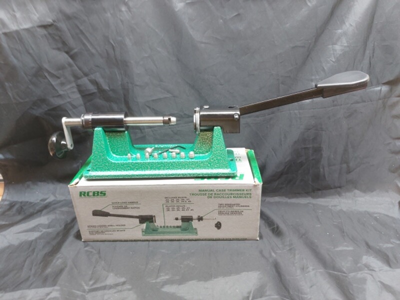 RCBS Trim Pro 2 Universal-Hülsentrimmgerät. Inklusive 9 Führungsdorne
