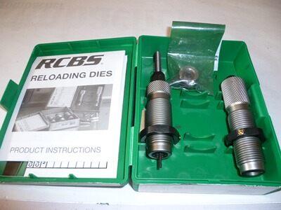 Matritze - RCBS m. Hülsenhalter Cal. 308 Win. + 30 Hülsen m. Zündhütchen + 59 Kugeln 150gr./Box