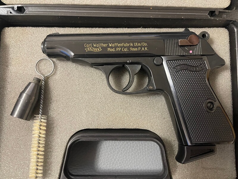 Walther PP brüniert Kal. 9 mm P.A.K. - Der Walther "Klassiker"