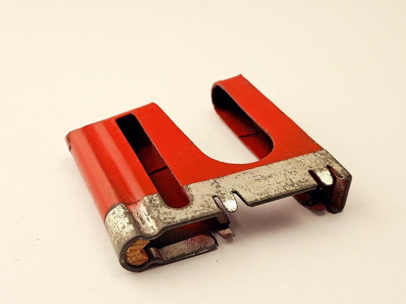 K11 Ladestreifen Exerzierpatrone GP11 mit Holznut/K11 Schmidt Rubin red stripper clip with wood nut