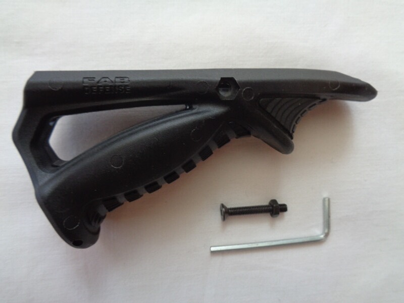 FAB Defense Frontgriff PTK Ergonomic Pointing Grip, neuwertiger Zustand